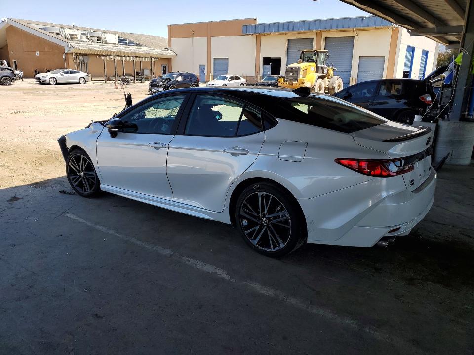 Продажа на аукционе авто 2025 Toyota Camry, vin: 4T1DBADKXSU023614, номер лота: 57794216