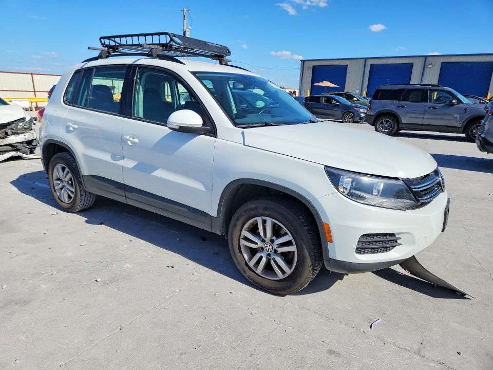 Продажа на аукционе авто 2017 Volkswagen Tiguan, vin: WVGAV7AX0HK038480, номер лота: 56550166