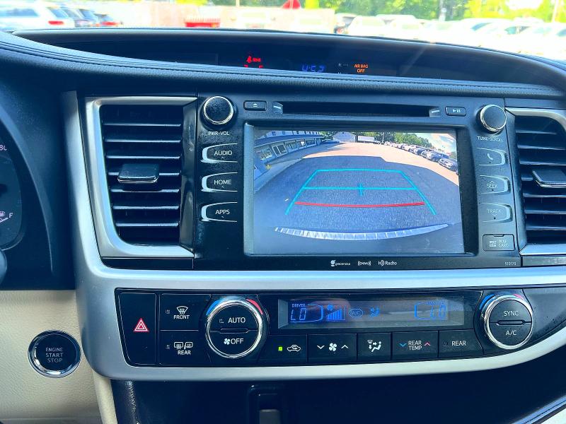 Продаж на аукціоні авто 2018 Toyota Highlander, vin: 5TDJZRFH6JS558378, номер лоту: 58086606