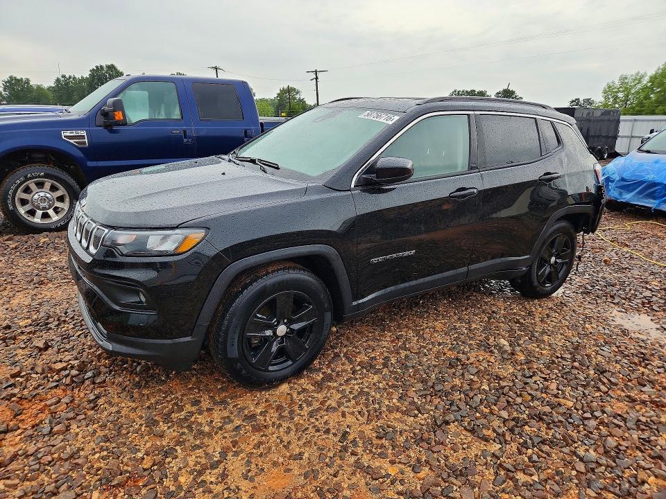 58756716 :رقم المزاد ، 3C4NJCBBXNT138125 vin ، 2022 Jeep Compass مزاد بيع