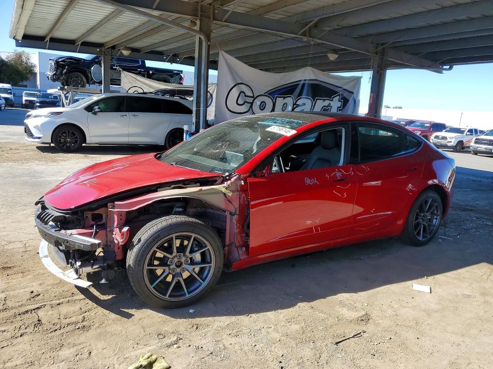 Продажа на аукционе авто 2021 Tesla Model 3, vin: 5YJ3E1EB3MF853014, номер лота: 57196146