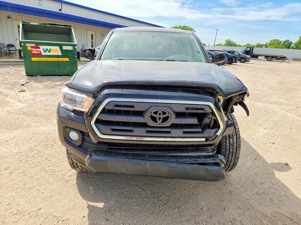 55949906 :رقم المزاد ، 3TMCZ5AN0HM066180 vin ، 2017 Toyota Tacoma مزاد بيع