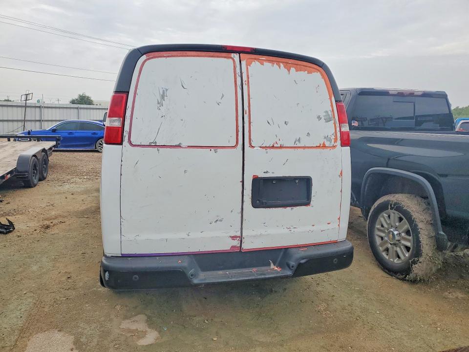 54526846 :رقم المزاد ، 1GCZGGFP0M1178166 vin ، 2021 Chevrolet Express G3500 مزاد بيع