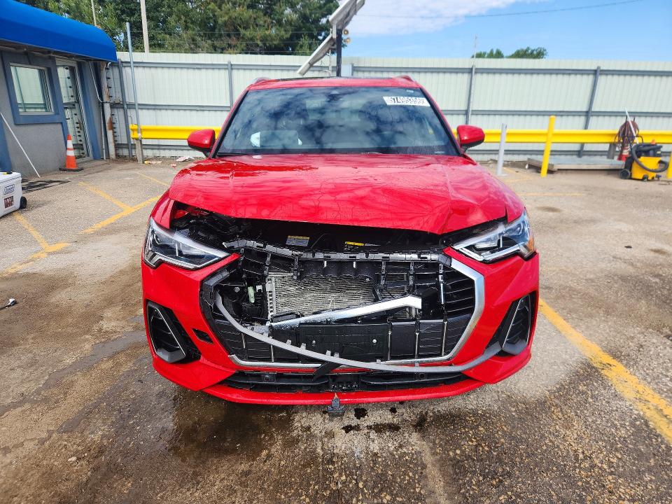 57495356 :رقم المزاد ، WA1DECF32S1059421 vin ، 2025 Audi Q3 مزاد بيع