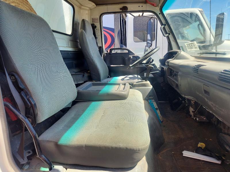 2005 Gmc W5500 მანქანა იყიდება აუქციონზე, vin: J8DE5B16657901831, აუქციონის ნომერი: 58763836