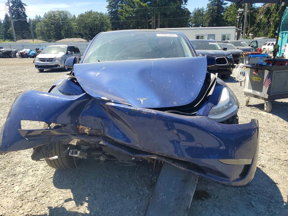 2023 Tesla Model Y მანქანა იყიდება აუქციონზე, vin: 7SAYGDEE0PA129135, აუქციონის ნომერი: 57885886