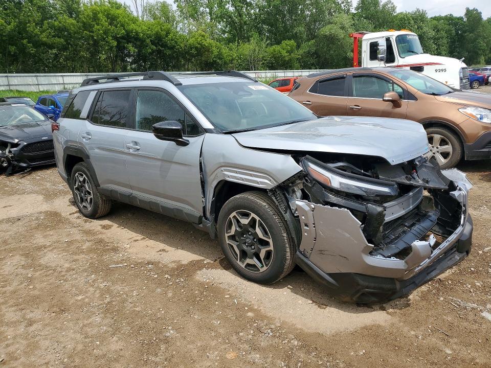 2026 Subaru Outback მანქანა იყიდება აუქციონზე, vin: JF2BUPED0TY453124, აუქციონის ნომერი: 56835106