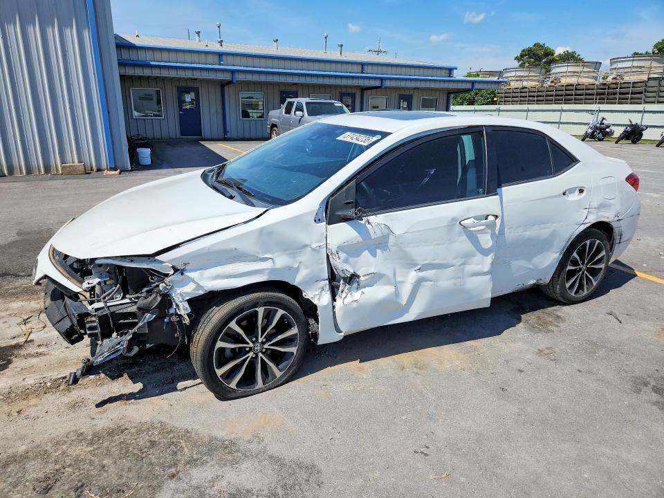 Aukcja sprzedaży 2017 Toyota Corolla, vin: 5YFBURHE5HP659811, numer aukcji: 57434236