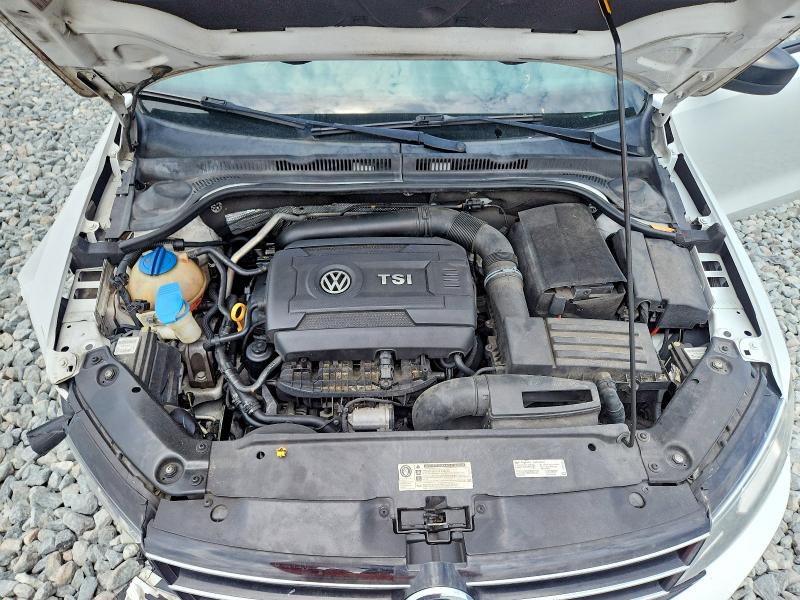 56818976 :رقم المزاد ، 3VWD17AJXFM408863 vin ، 2015 Volkswagen Jetta مزاد بيع