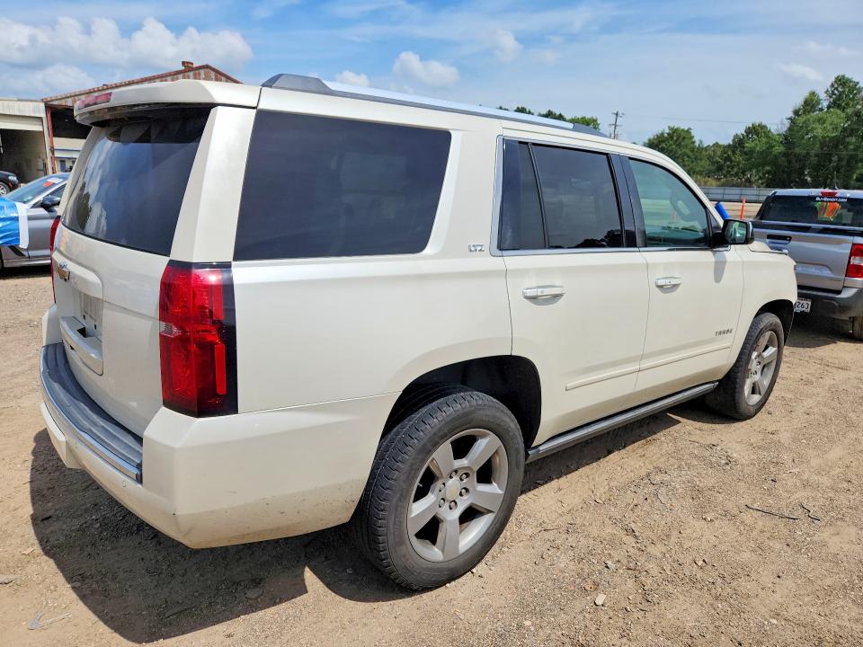 2015 Chevrolet Tahoe მანქანა იყიდება აუქციონზე, vin: 1GNSCCKC9FR105060, აუქციონის ნომერი: 58422476
