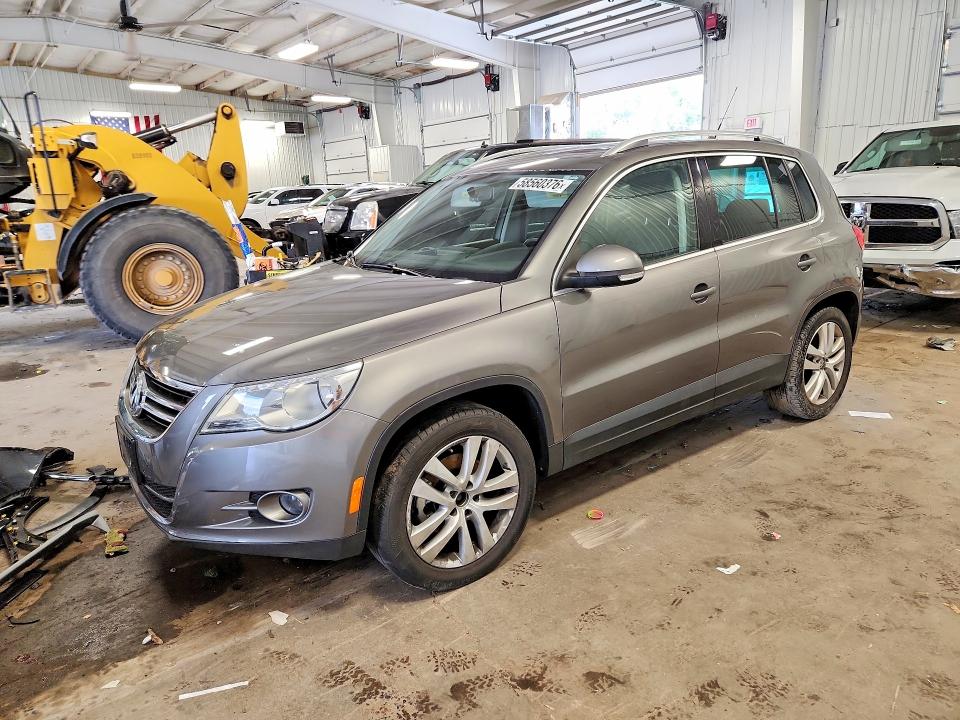 Aukcja sprzedaży 2011 Volkswagen Tiguan, vin: WVGBV7AX8BW532526, numer aukcji: 58560376