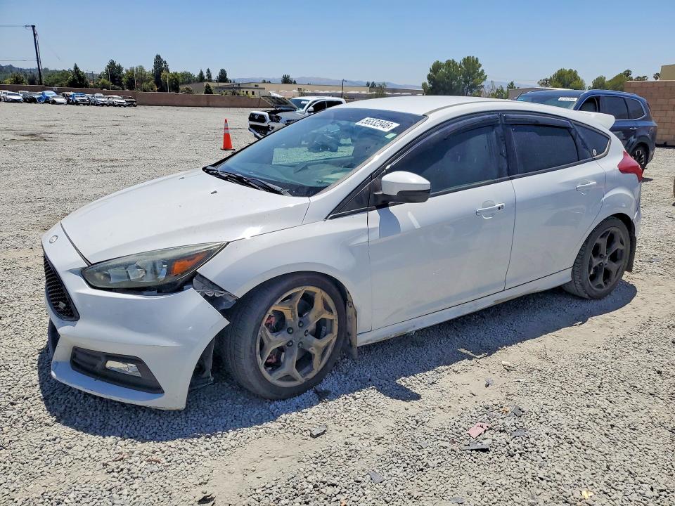 Auction sale of the 2017 Ford Focus, vin: 1FADP3L93HL245819, lot number: 56532946