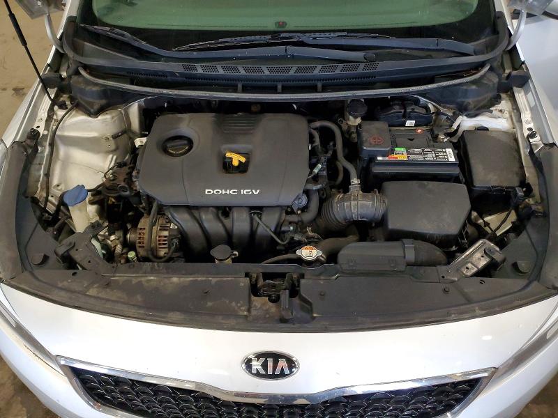 2018 Kia Forte მანქანა იყიდება აუქციონზე, vin: 3KPFL4A77JE230700, აუქციონის ნომერი: 58014036