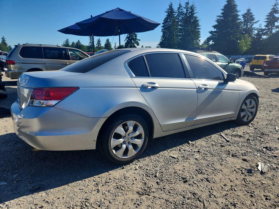 2008 Honda Accord მანქანა იყიდება აუქციონზე, vin: JHMCP26718C068583, აუქციონის ნომერი: 55610376
