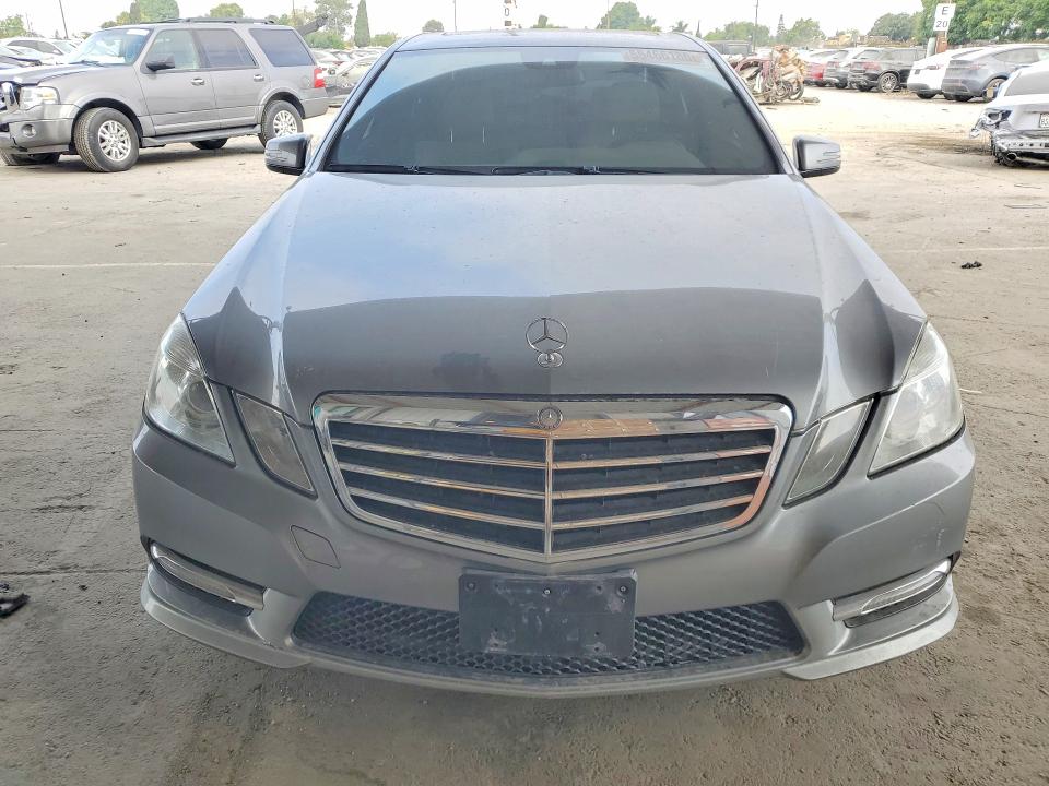 55466186 :رقم المزاد ، WDDHF5KB0CA530387 vin ، 2012 Mercedes-benz E مزاد بيع