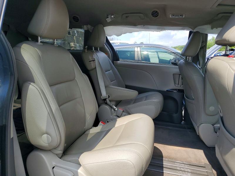 56821876 :رقم المزاد ، 5TDYK3DC7FS568254 vin ، 2015 Toyota Sienna مزاد بيع