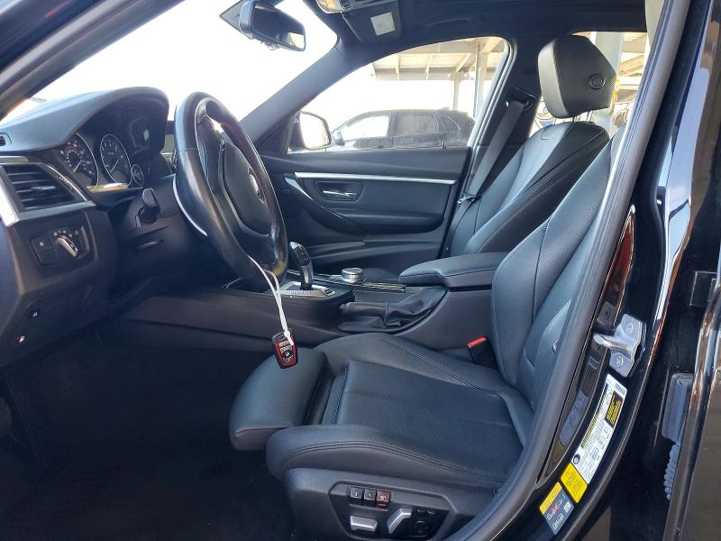 56329026 :رقم المزاد ، WBA8E1C59JA178631 vin ، 2018 Bmw 330e مزاد بيع