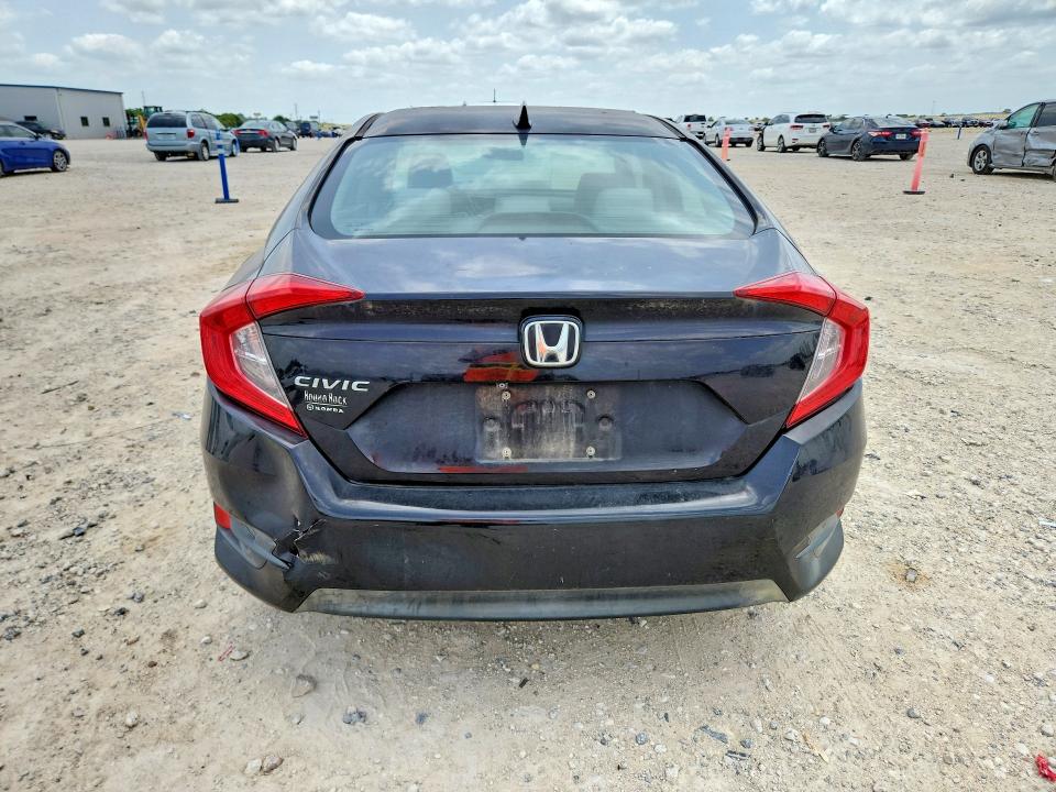 58985836 :رقم المزاد ، 2HGFC2F72JH553491 vin ، 2018 Honda Civic مزاد بيع