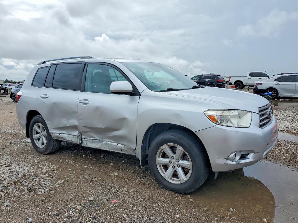 57526126 :رقم المزاد ، 5TDKK3EH2AS008330 vin ، 2010 Toyota Highlander مزاد بيع