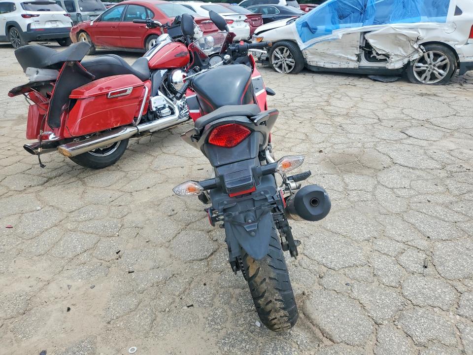 57693636 :رقم المزاد ، MLHNC5102L5600001 vin ، 2020 Honda Cbr300 مزاد بيع