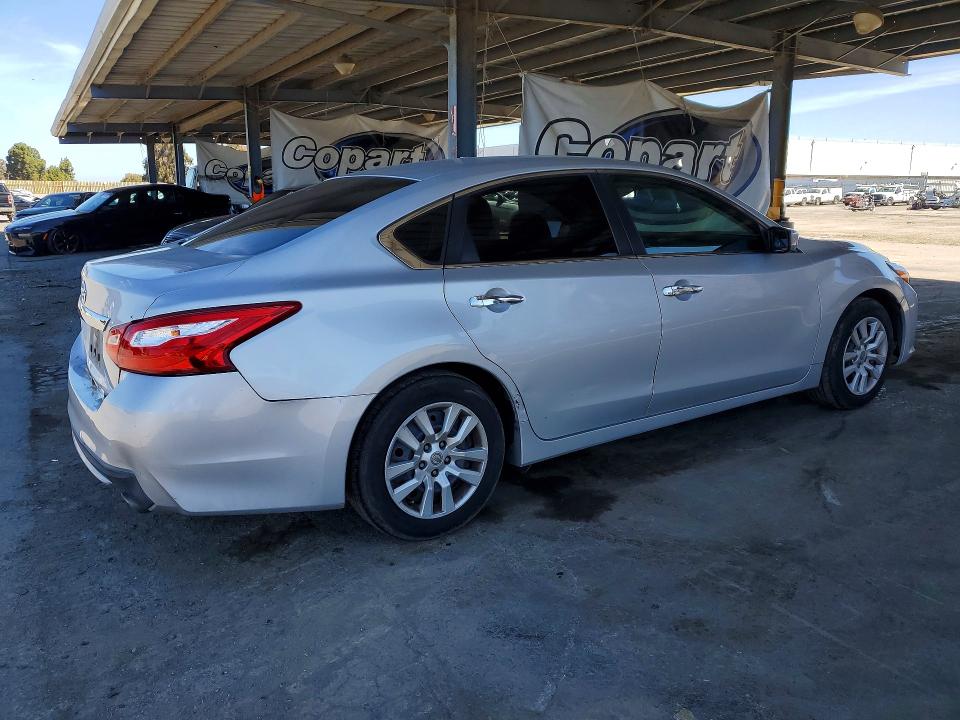 56370996 :رقم المزاد ، 1N4AL3AP2HN303536 vin ، 2017 Nissan Altima مزاد بيع