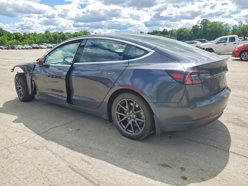Продажа на аукционе авто 2018 Tesla Model 3, vin: 5YJ3E1EB2JF074988, номер лота: 57343426