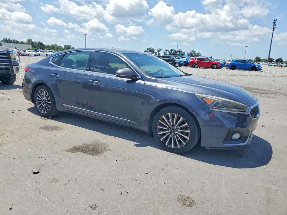 2017 Kia Cadenza მანქანა იყიდება აუქციონზე, vin: KNALB4J13H5042891, აუქციონის ნომერი: 57937836