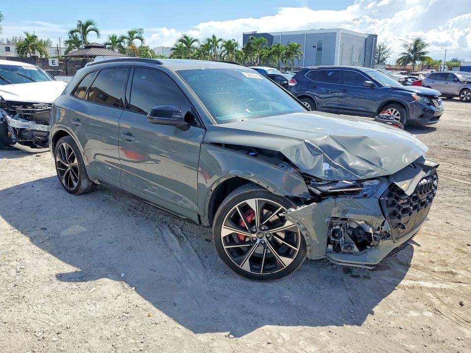 Продажа на аукционе авто 2021 Audi Sq5, vin: WA1B4AFY8M2041867, номер лота: 58805426