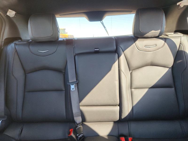 58142666 :رقم المزاد ، 1GYFZFR4XPF106806 vin ، 2023 Cadillac Xt4 مزاد بيع