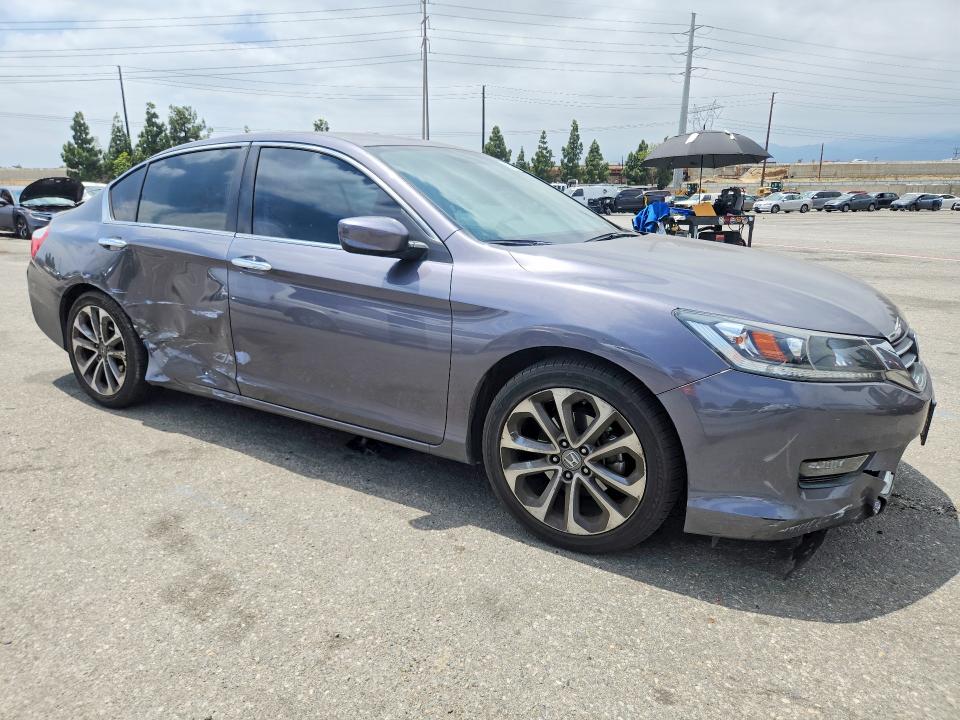 Продажа на аукционе авто 2015 Honda Accord, vin: 1HGCR2F57FA083643, номер лота: 85461915