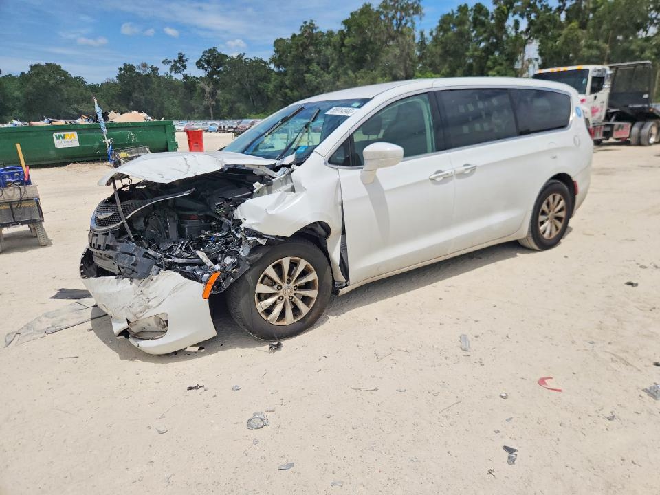 Продажа на аукционе авто 2019 Chrysler Pacifica, vin: 2C4RC1FG9KR576882, номер лота: 55914946