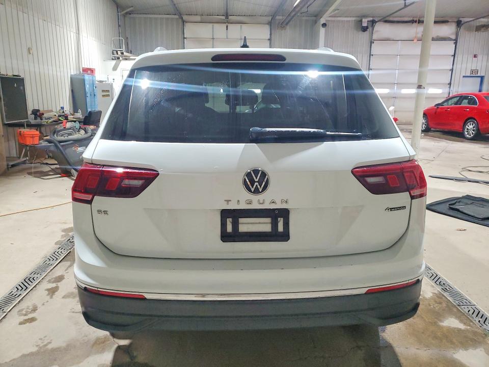 Продажа на аукционе авто 2024 Volkswagen Tiguan, vin: 3VV2B7AX3RM032928, номер лота: 57684516