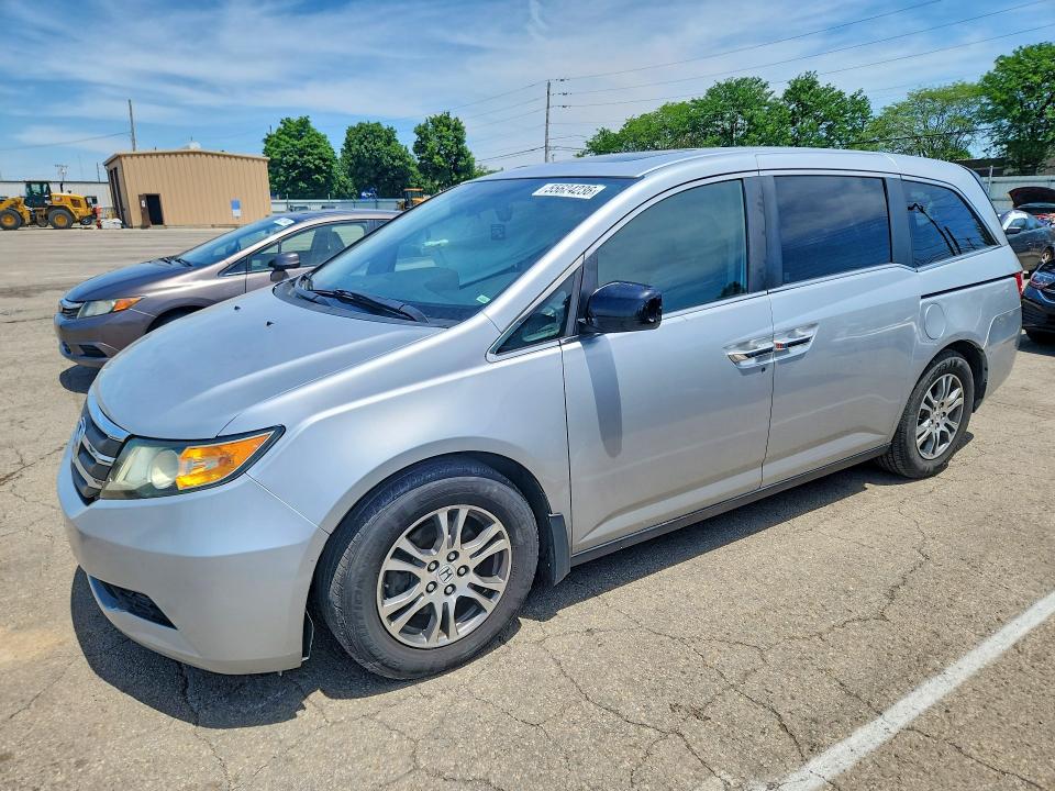 Auction sale of the 2013 Honda Odyssey, vin: 5FNRL5H65DB074168, lot number: 55624236
