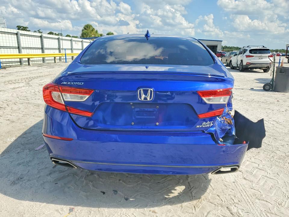 Продаж на аукціоні авто 2018 Honda Accord, vin: 1HGCV2F3XJA044869, номер лоту: 56972356