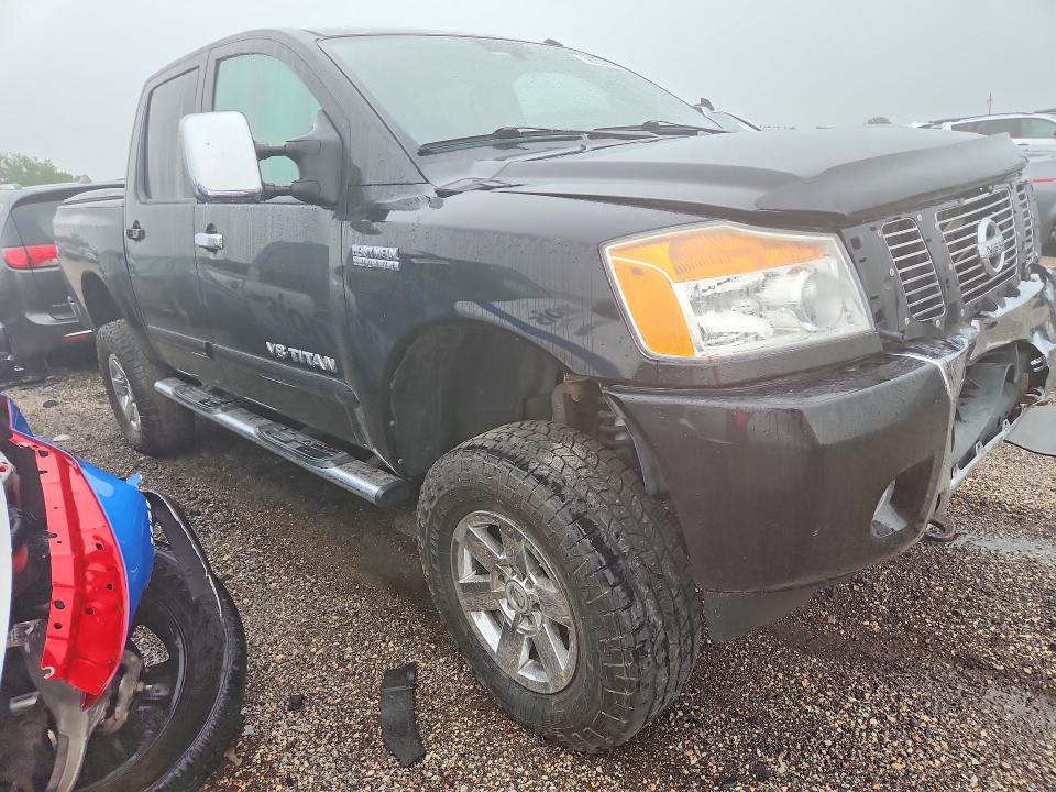 56237276 :رقم المزاد ، 1N6AA0EC2EN515187 vin ، 2014 Nissan Titan مزاد بيع