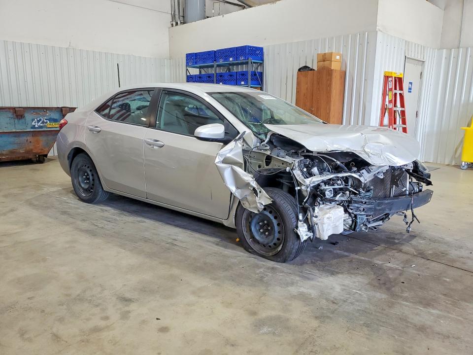 57739146 :رقم المزاد ، 5YFBURHEXHP725091 vin ، 2017 Toyota Corolla مزاد بيع