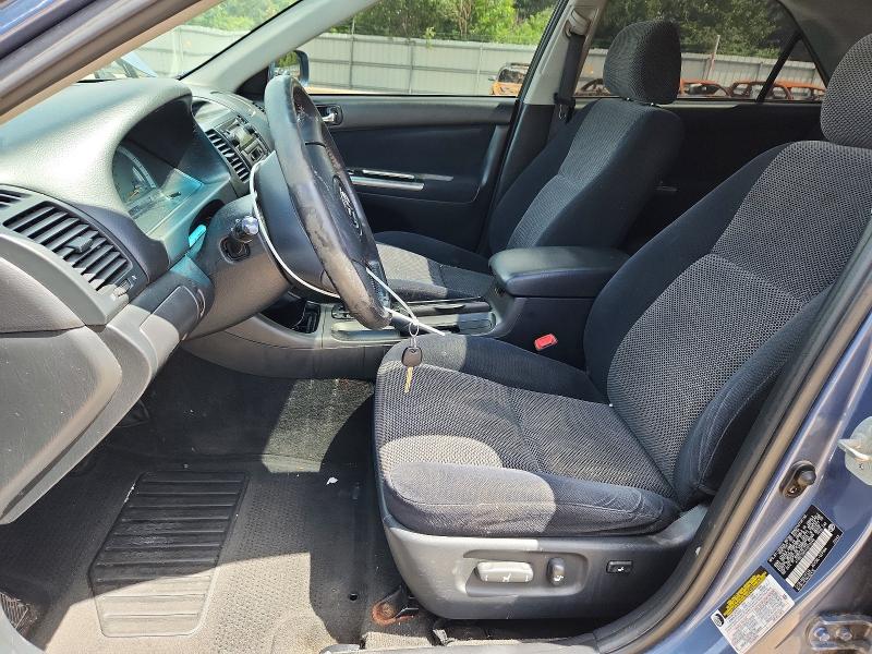 57578836 :رقم المزاد ، 4T1BE32K54U919349 vin ، 2004 Toyota Camry مزاد بيع