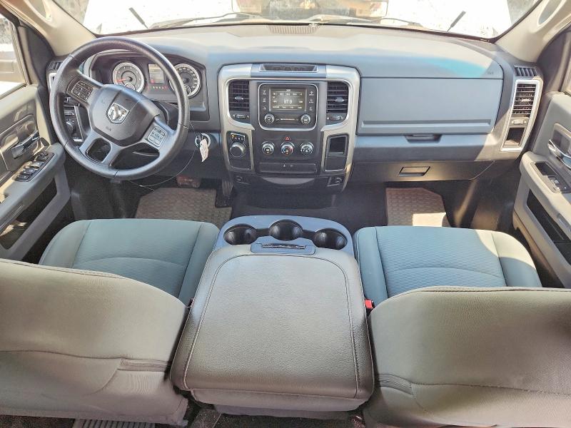56658626 :رقم المزاد ، 1C6RR6GGXFS675281 vin ، 2015 Ram 1500 مزاد بيع