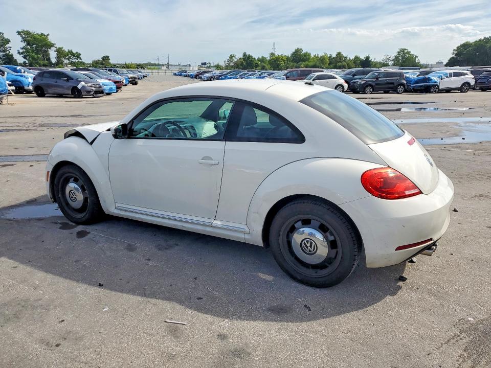 Продаж на аукціоні авто 2013 Volkswagen Beetle, vin: 3VWJP7AT1DM690889, номер лоту: 57775216