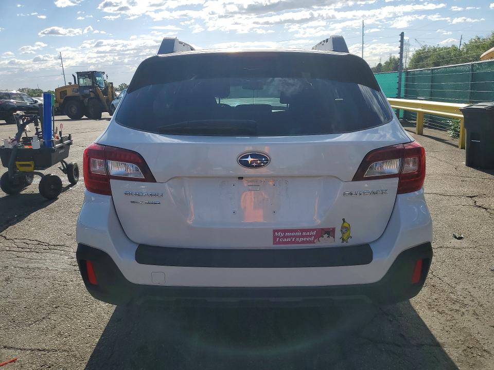 Продажа на аукционе авто 2018 Subaru Outback, vin: 4S4BSAAC2J3219748, номер лота: 55701076