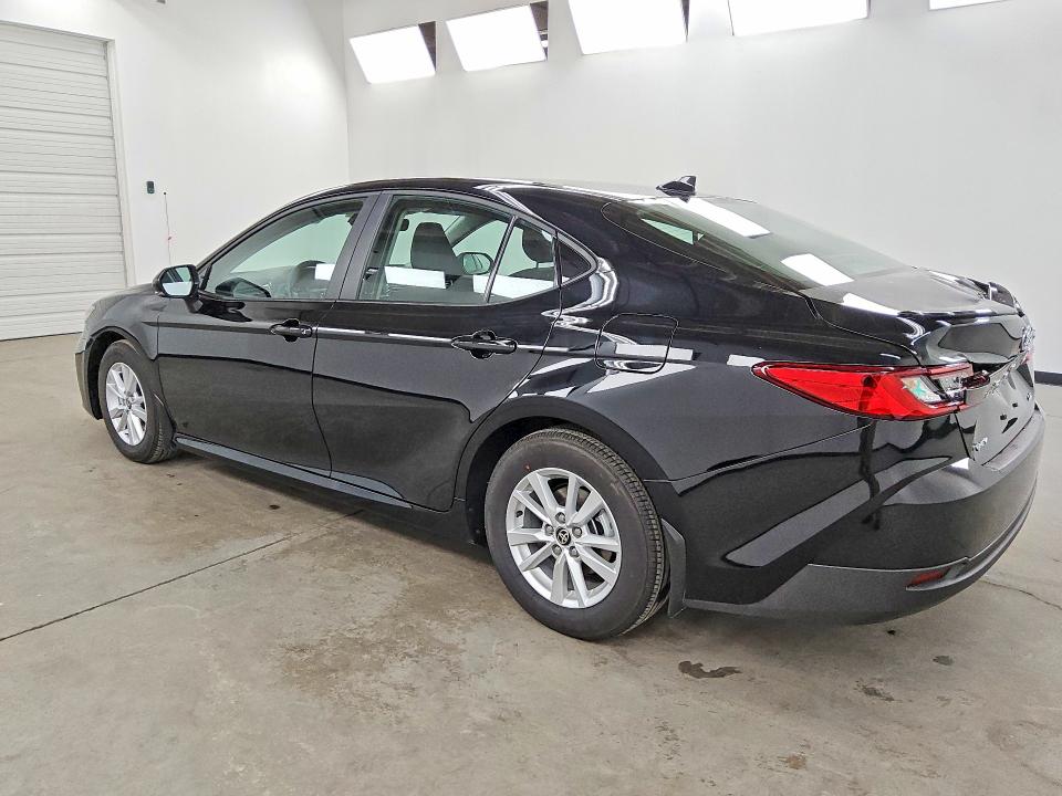 57745576 :رقم المزاد ، 4T1DAACK7TU730353 vin ، 2026 Toyota Camry مزاد بيع