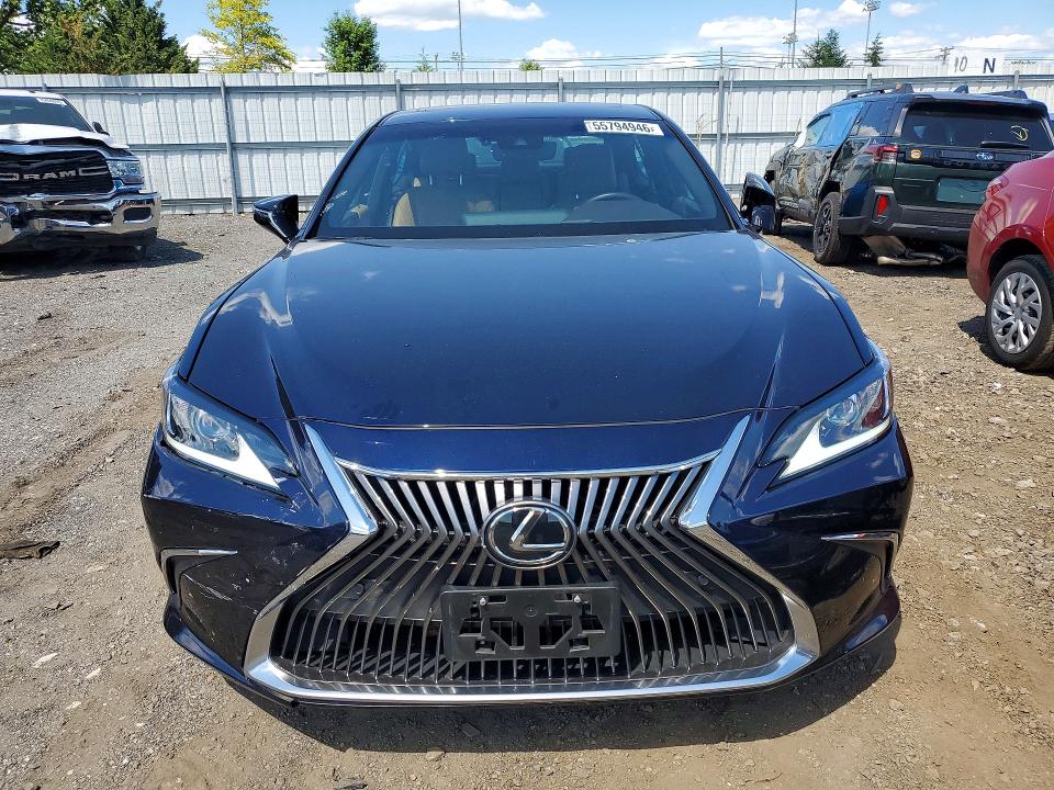 2019 Lexus Es მანქანა იყიდება აუქციონზე, vin: 58ABZ1B18KU020524, აუქციონის ნომერი: 55794946
