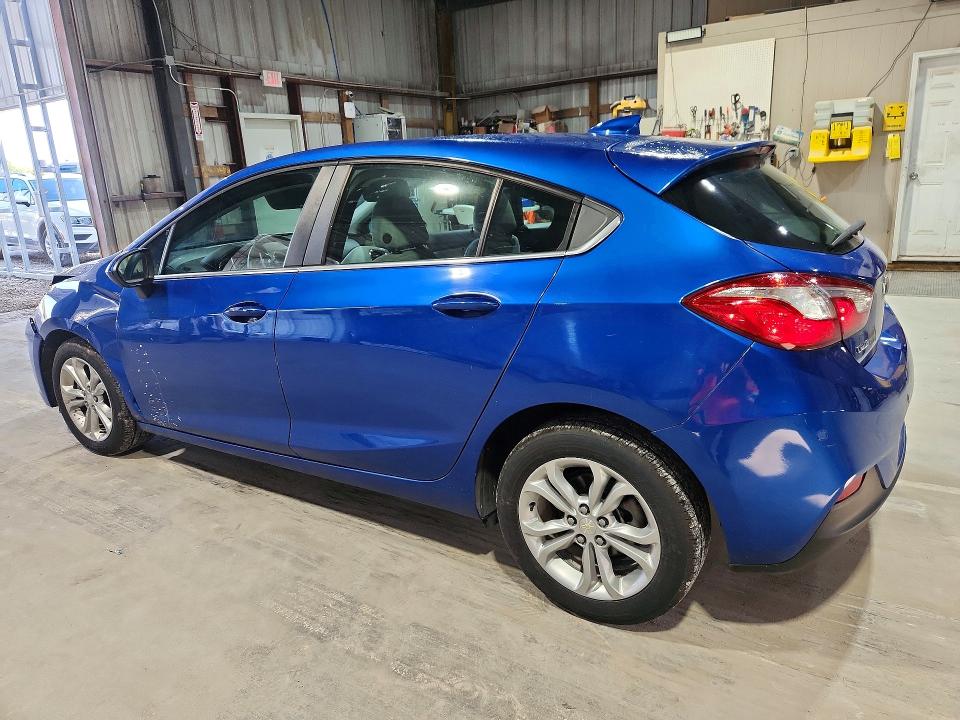 85611455 :رقم المزاد ، 3G1BE6SM7KS587525 vin ، 2019 Chevrolet Cruze مزاد بيع