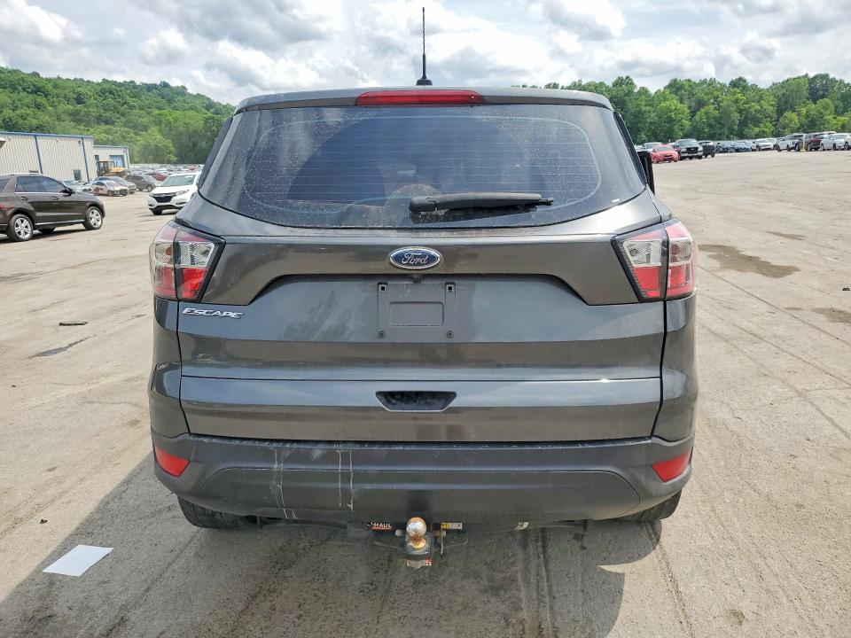 56588766 :رقم المزاد ، 1FMCU0F70HUE71541 vin ، 2017 Ford Escape مزاد بيع