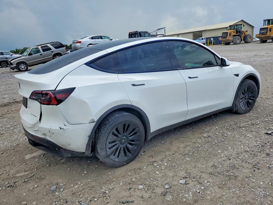 Продаж на аукціоні авто 2022 Tesla Model Y, vin: 7SAYGDEE0NF535884, номер лоту: 57246326
