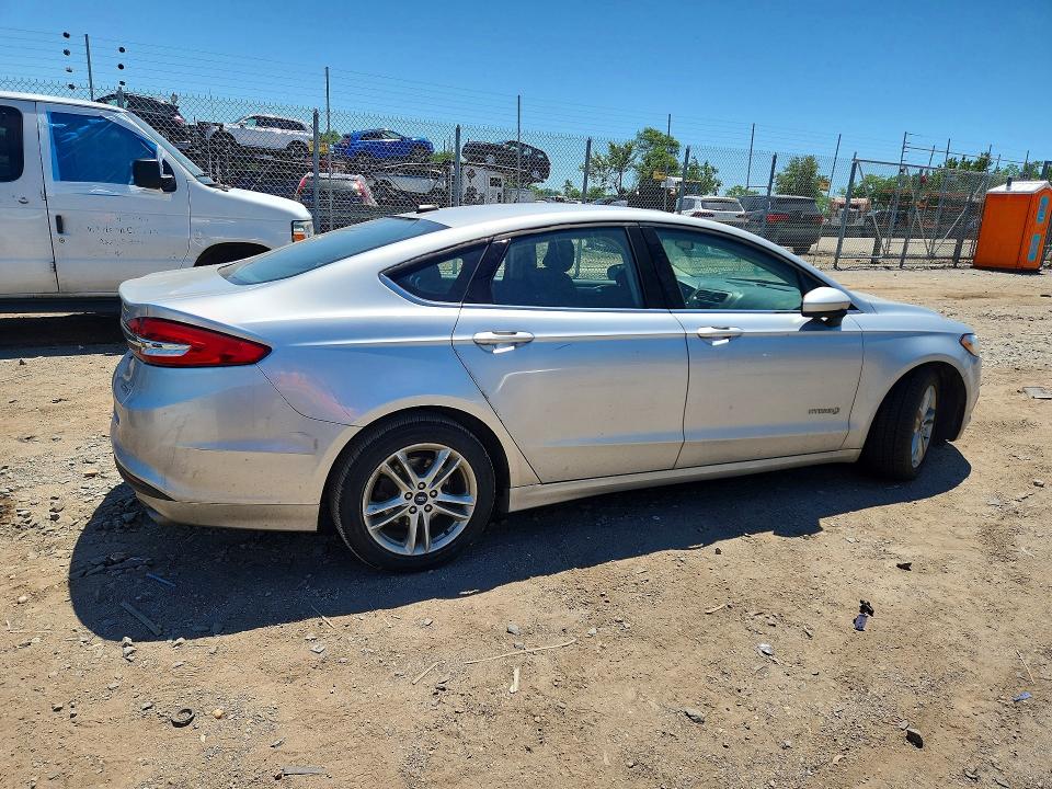Продажа на аукционе авто 2018 Ford Fusion, vin: 3FA6P0LUXJR116091, номер лота: 55974786