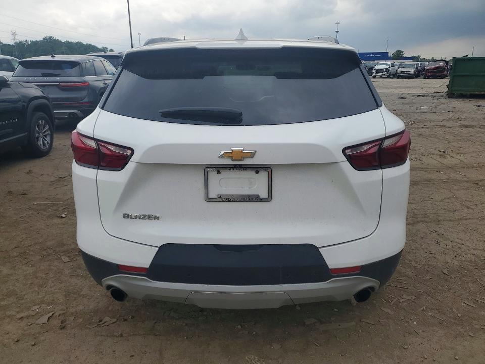 56657206 :رقم المزاد ، 3GNKBBRA7KS672442 vin ، 2019 Chevrolet Blazer مزاد بيع