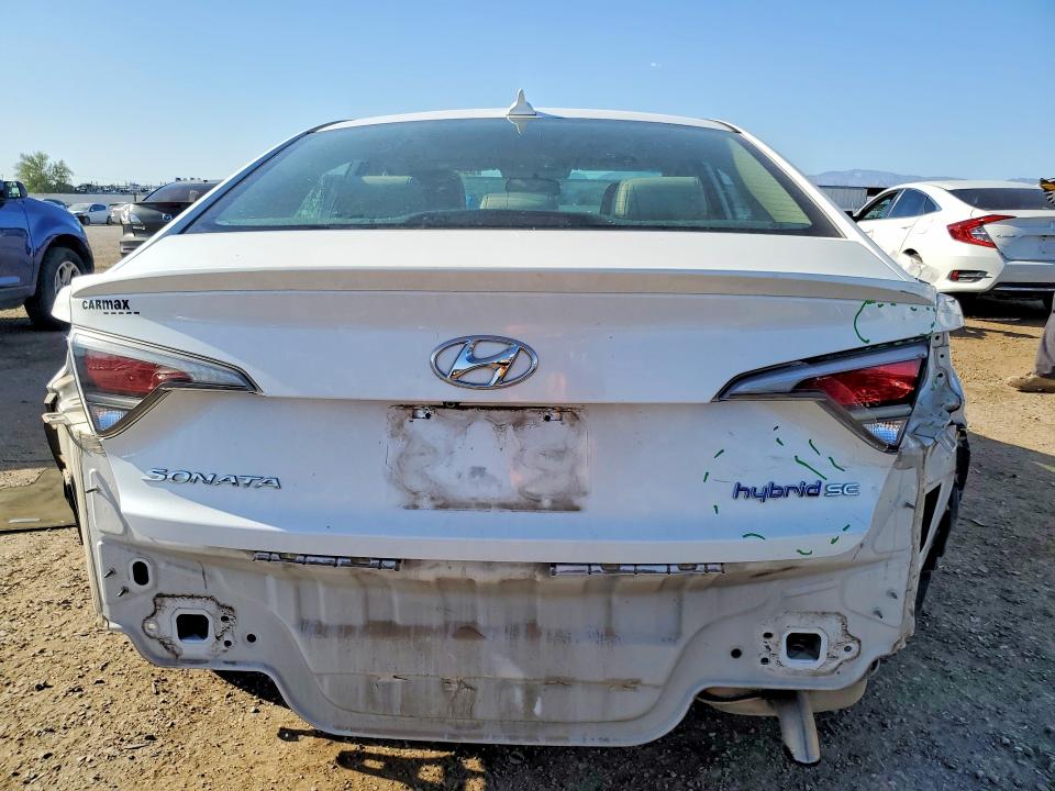 2016 Hyundai Sonata Hybrid მანქანა იყიდება აუქციონზე, vin: KMHE24L12GA014056, აუქციონის ნომერი: 55430896