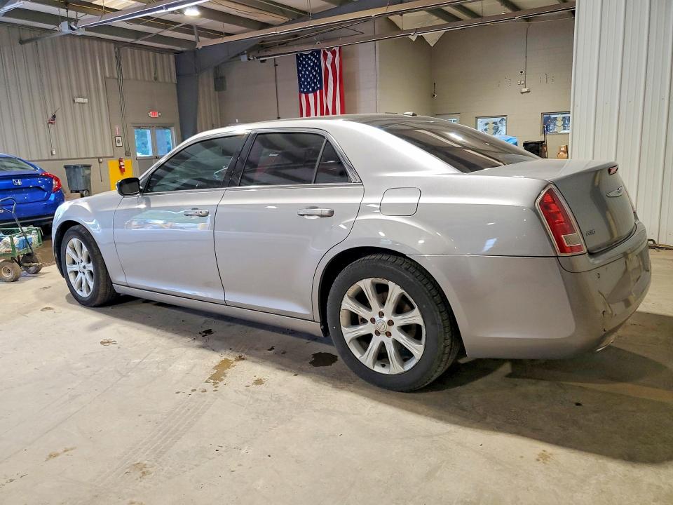 Продажа на аукционе авто 2013 Chrysler 300, vin: 2C3CCAGT5DH590308, номер лота: 58021186