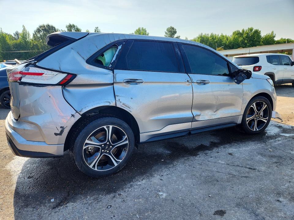 58916366 :رقم المزاد ، 2FMPK4AP5PBA53597 vin ، 2023 Ford Edge مزاد بيع